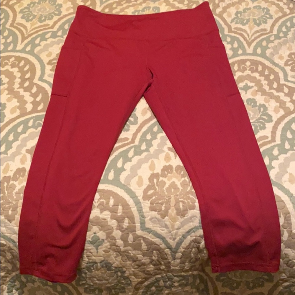 Constantly Varied Gear Sangria Capris